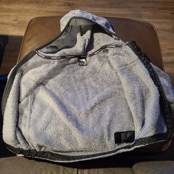 Fleece Hoddie - Picture 2 of 3